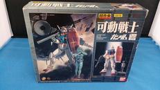 超合金 可動戦士ガンダム|BANDAI