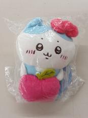 デスクトップから見守るひっかけぬいぐるみ|ちいかわXサンリオキャラクターズ