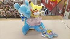 ピカチュウ&ラプラス ラプラスに乗って|ポケモン