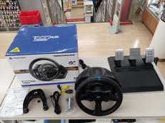 ステアリングコントローラー|THRUSTMASTER