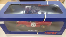 1/18ミニカー