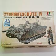 1/35プラモデル　シュトゥルムゲシュッツ|イタレリ
