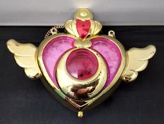 クライシスムーンコンパクト|BANDAI