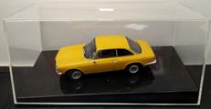 アルファロメオ 1750 GTV|AUTOART