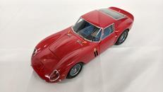 1/18スケールミニカー|京商