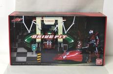 ドライブピット DRIVE PIT