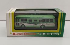 国際興業バス いすゞBU04型 (グリーン×ホワイト)|京商