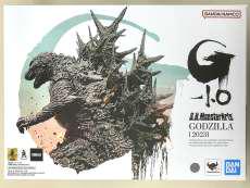 S.H.MonsterArts|BANDAI