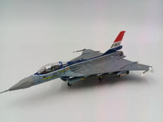 1/144スケール ダイキャストモデル 戦闘機|S14