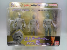 ウルトラマンティガ|BANDAI