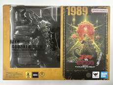 S.H.MonsterArts|BANDAI