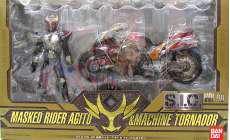 S.I.C. 仮面ライダーアギト＆マシントルネイダー|BANDAI