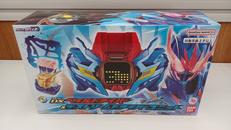 仮面ライダーリバイス|BANDAI