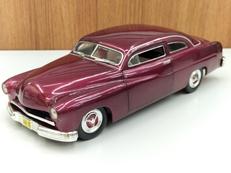 1/18スケールミニカー|ERTL