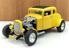 1/18スケールミニカー|ERTL