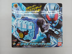 変身・なりきり|BANDAI