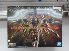 ガンダム|BANDAI