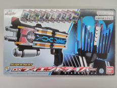仮面ライダーディケイド|BANDAI