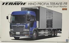 1/32 日野プロフィアテラヴィFR|アオシマ