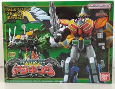 SMP 魔法戦隊マジレンジャー 魔神合体マジキング|BANDAI