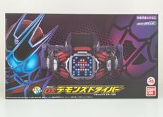仮面ライダーリバイス|BANDAI