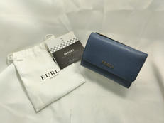 三つ折り財布|FURLA