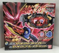 仮面ライダーマイス|バンダイ