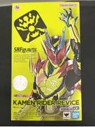 仮面ライダーリバイス|BANDAI