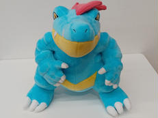 怪獣みたいな大きいぬいぐるみ|ポケセン