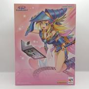 ブラック・マジシャン・ガール|MEGAHOUSE