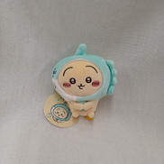 ちいかわ水族館|グレイ・パーカー・サービス