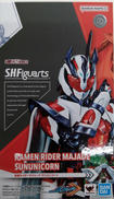 仮面ライダーマジェード サンユニコーン|BANDAI