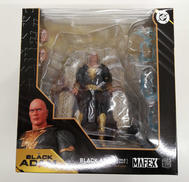 MAFEX BLACK ADAM|MEDI COM TOY