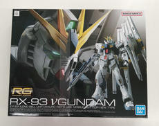 RG RX-93 νガンダム|BANDAI