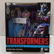 オプティマスプライム|TAKARA TOMY