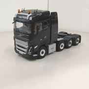 Volvo FH5 Globetrotter　8×4|WSI