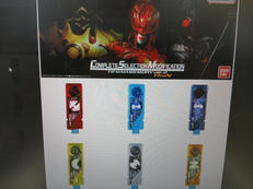 仮面ライダーW|バンダイ