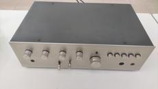 プリメインアンプ|SANSUI