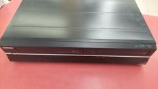 VHSビデオデッキ|TOSHIBA