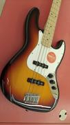 ジャズベース|SQUIER