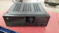 プリメインアンプ|SANSUI