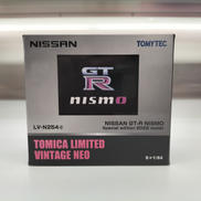1/64 日産GT-R NISMO SP 2022|TOMY TEC