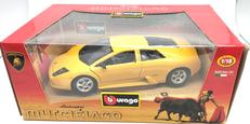 1/18スケールカー