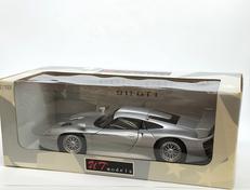 1/18スケール
