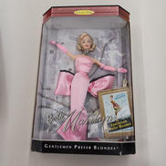 バービー　マリリン・モンロー|MATTEL
