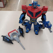 オプティマスプライム|タカラトミー