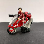 金田とバイク VER.3|海洋堂