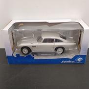 1/18 アストンマーチン DB5