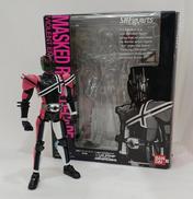 S.H.FIGUARTS 仮面ライダーディケイド 激情態|バンダイ