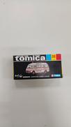 ニッサンキャラバン救急車|TOMY